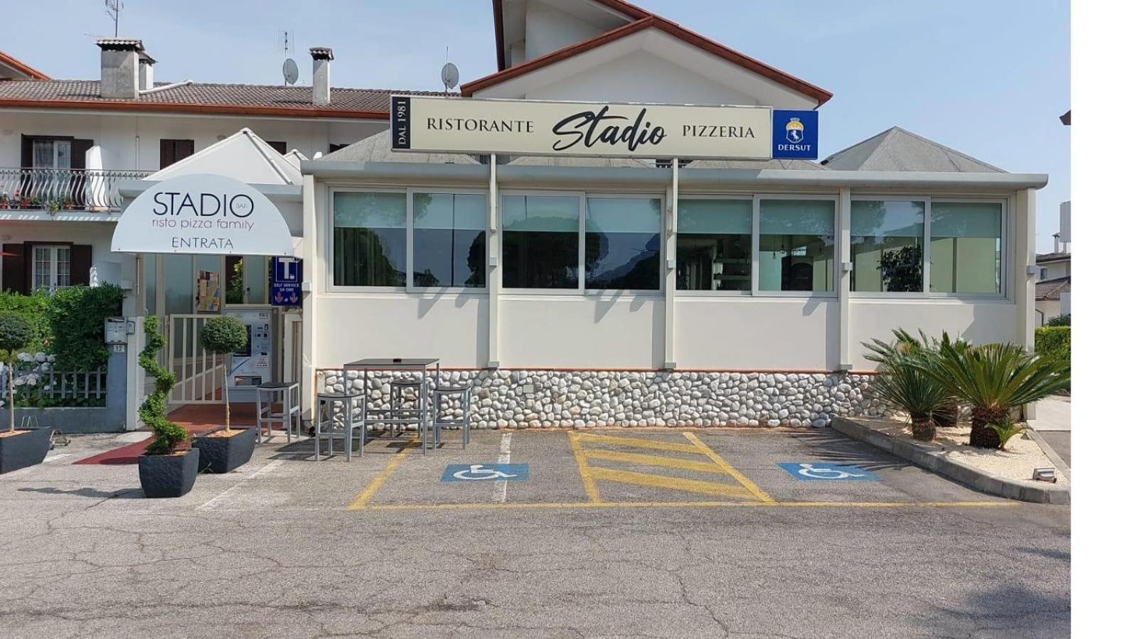 Guesthouse Stadio Lignano Sabbiadoro Exterior foto